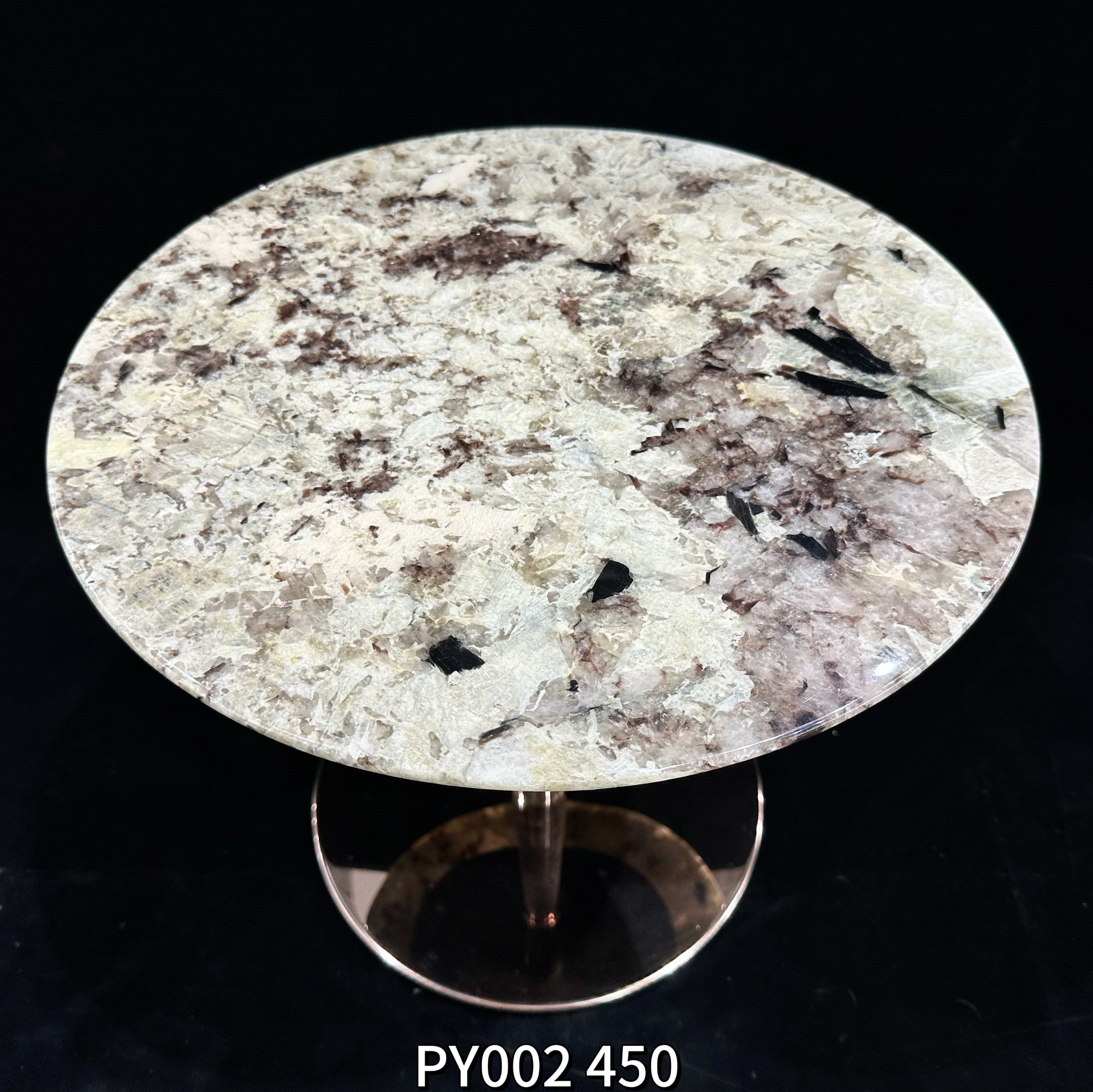 py002-2.jpg